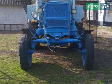 ЮМЗ 6  - фото