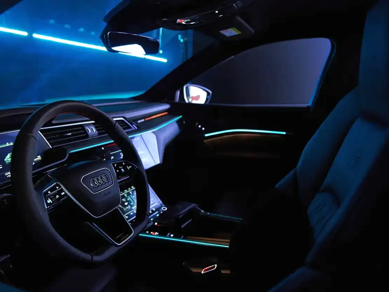 Audi Q8 Sportback e-tron фото - 2.2