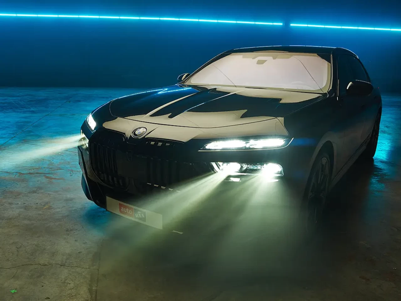 BMW i7 фото - 1.2