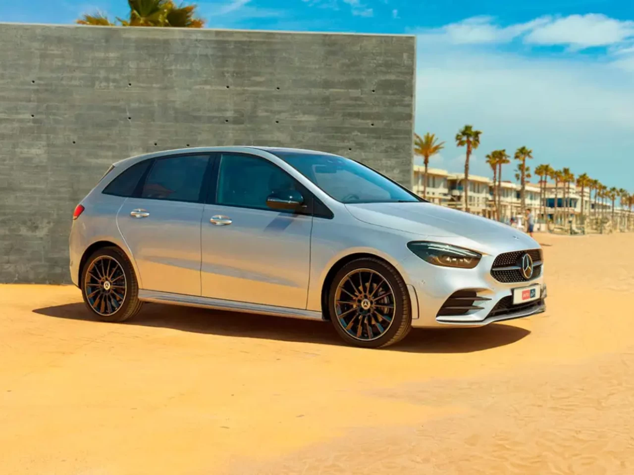 Mercedes-Benz B-Class фото - 1.2
