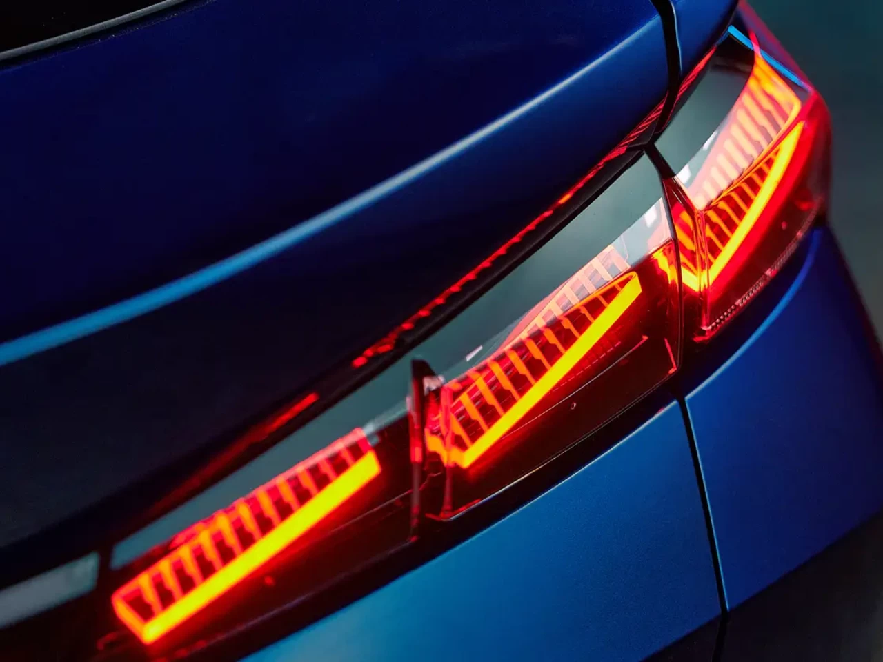 Peugeot 408 фото - 4.4