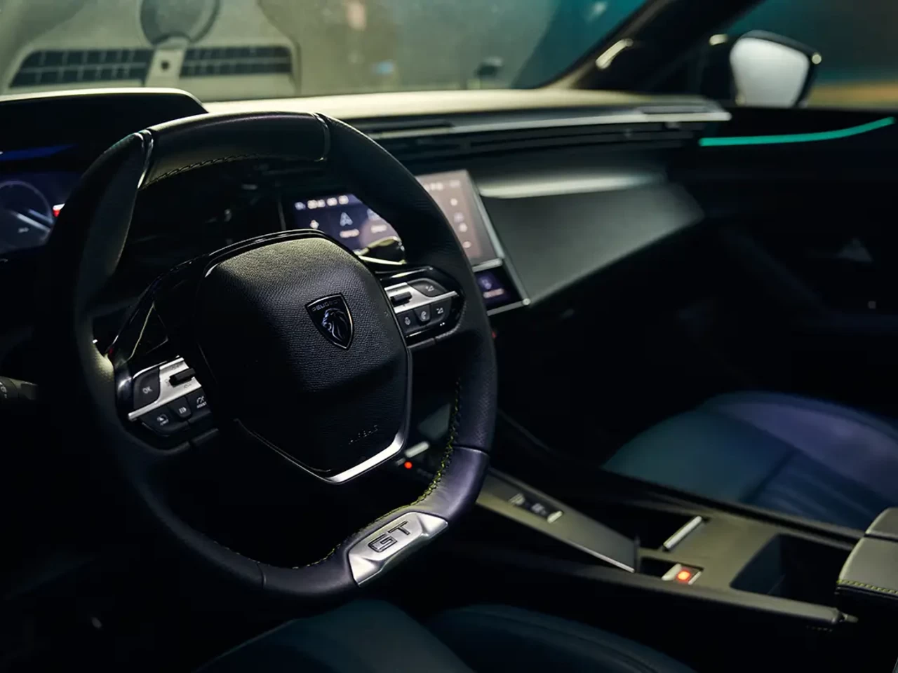 Peugeot 408 фото - 1.2