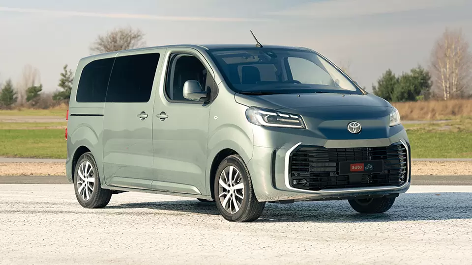 Toyota-Proace Verso