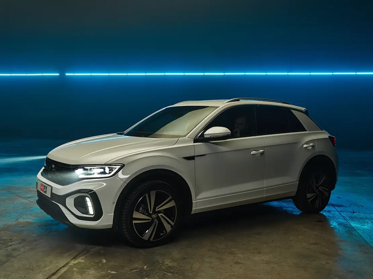Volkswagen T-Roc фото - 1.1