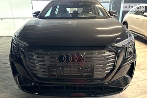 Audi Q5 e-tron 