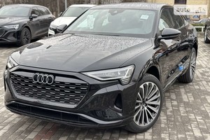 Audi Q8 Sportback e-tron 