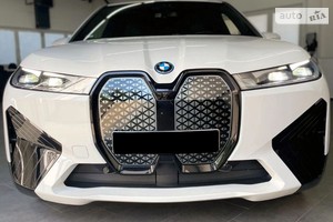 BMW iX 111.5 kWh (523 к.с.) xDrive50 