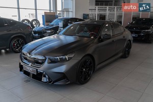 BMW M5 