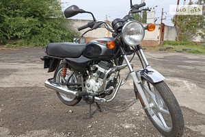 Bajaj Boxer 