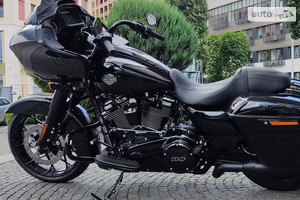 Harley-Davidson FLTRXS 