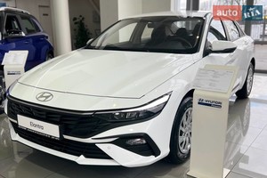 Hyundai Elantra 