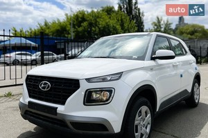 Hyundai Venue 