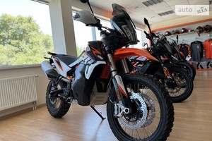 KTM 890 Adventure R 