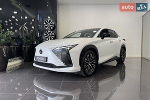 Lexus RZ 