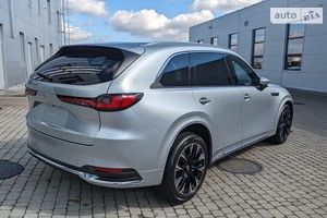 Mazda CX-90 