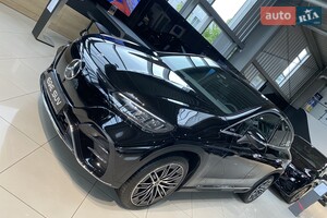 Mercedes-Benz EQE SUV 