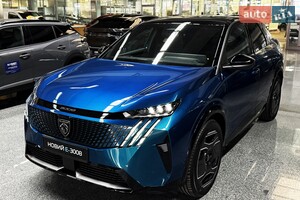 Peugeot e-3008 