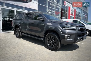 Toyota Hilux 