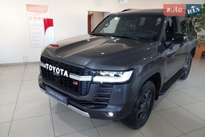 Toyota Land Cruiser 300 