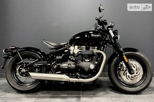 Triumph Bobber 