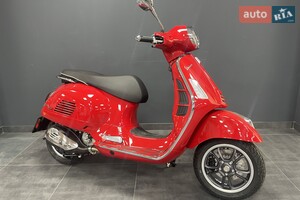 Vespa GTS 