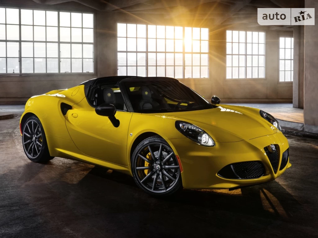 Alfa Romeo 4C Base