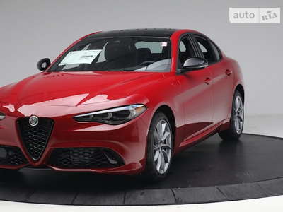 Alfa Romeo Giulia Base 2.0 MT (280 к.с.) 2024