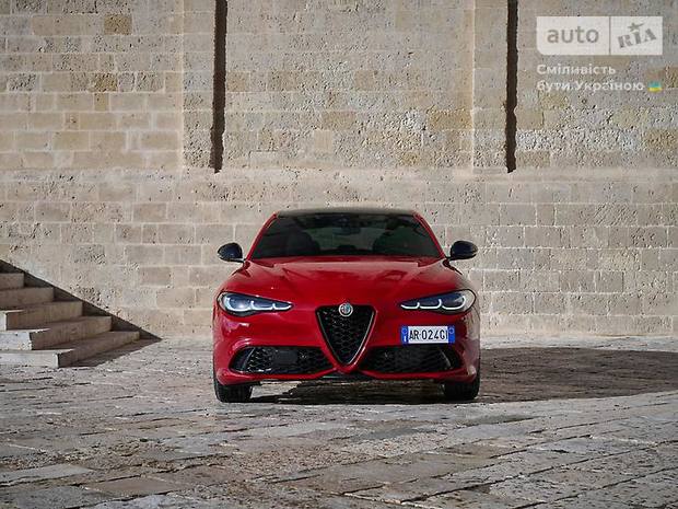 Alfa Romeo Giulia 2024