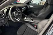 Alfa Romeo Giulia Base