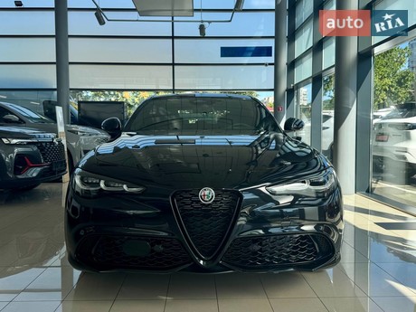 Alfa Romeo Giulia 2025