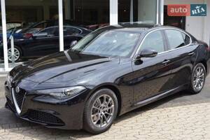 Alfa Romeo Giulia 2018 года