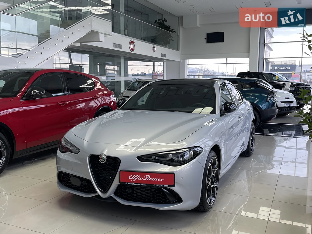 Alfa Romeo Giulia Base