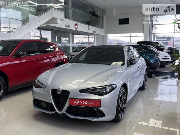 Седан Alfa Romeo Giulia 2025 в Киев Седан Alfa Romeo Giulia 2025 в Киев