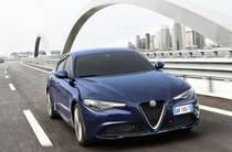 Alfa Romeo Giulia Base