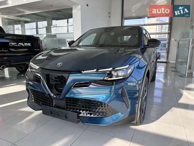 Alfa Romeo Junior 2024 Speciale 54 kWh (156 к.с.)