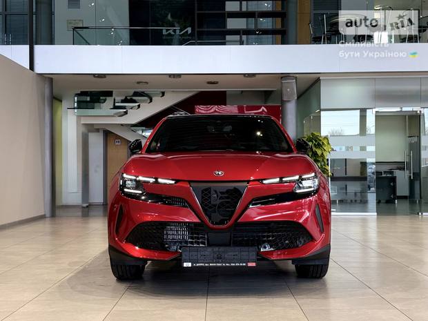 Alfa Romeo Junior 2025