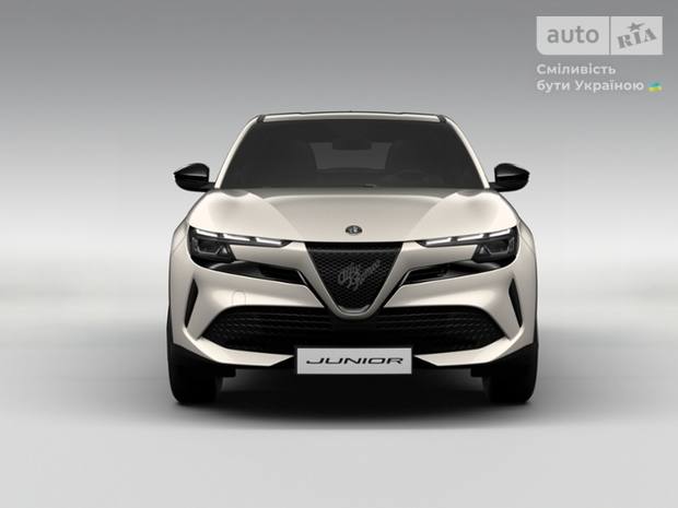 Alfa Romeo Junior 2025