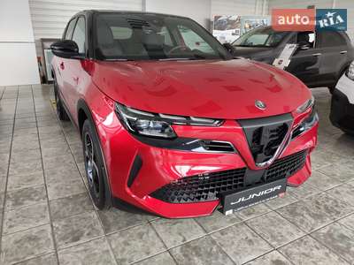 Alfa Romeo Junior 2025 Speciale