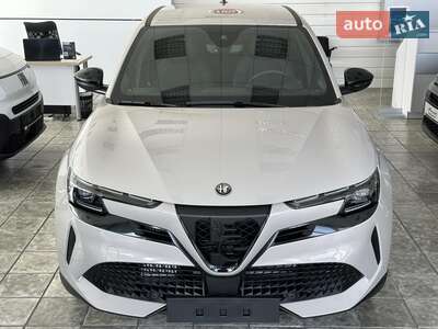 Alfa Romeo Junior 2025 Speciale