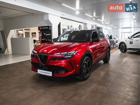 Alfa Romeo Junior 2025