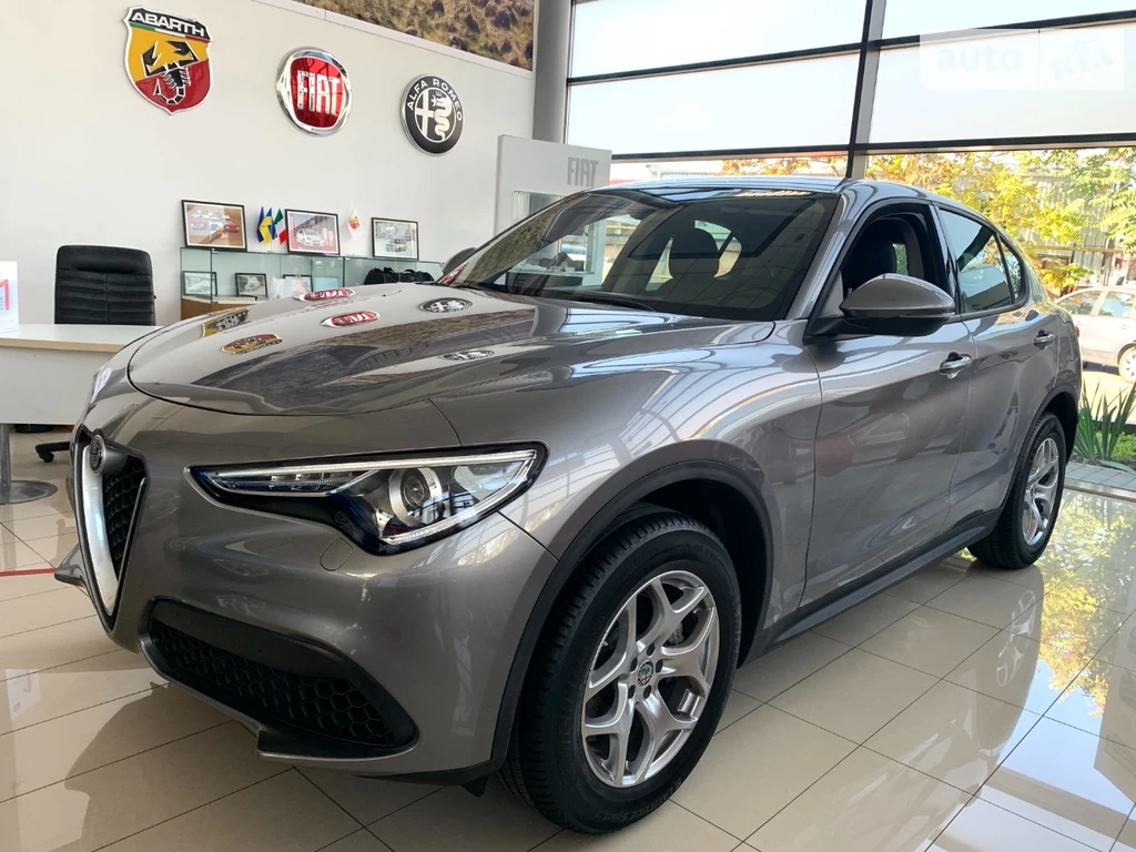 Alfa Romeo Stelvio Super