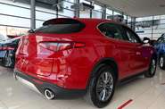 Alfa Romeo Stelvio Super