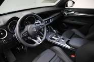 Alfa Romeo Stelvio Base