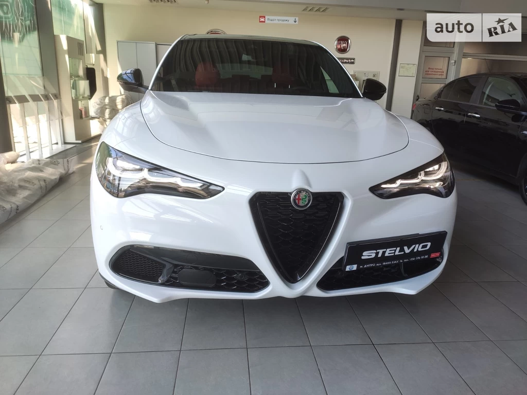 Alfa Romeo Stelvio Base