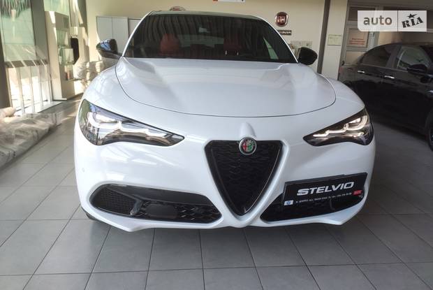 Alfa Romeo Stelvio Base