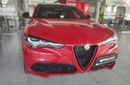 Alfa Romeo Stelvio Veloce