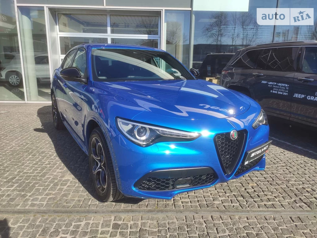 Alfa Romeo Stelvio Base