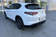 Alfa Romeo Stelvio Individual