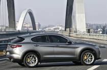 Alfa Romeo Stelvio Super