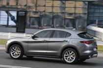 Alfa Romeo Stelvio Super